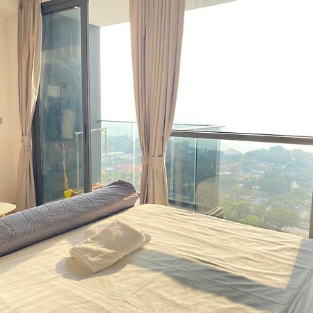 The Andromeda Condominium Seaview Паттайя Экстерьер фото